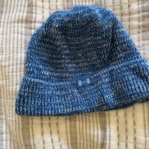 Knitted blue Barbella beanie